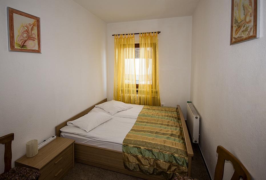אלטנאו Hotel & Hostel Drei Baeren מראה חיצוני תמונה